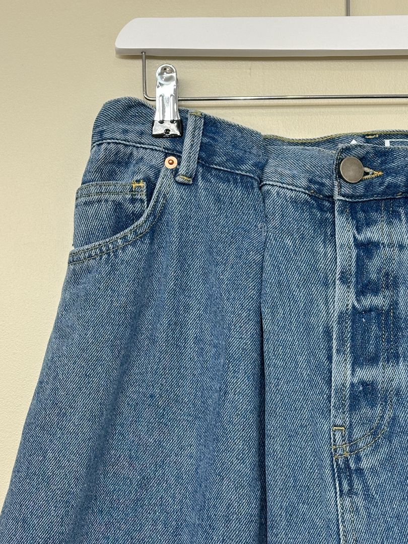 Raey Blue Wide Leg Gathered Waist Jeans - Size 28