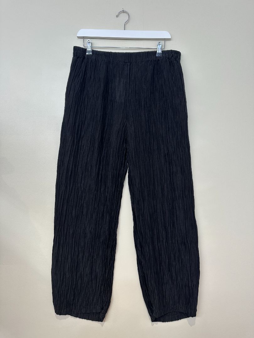 Grizas Black Silk Linen Crinkle Trousers - Size XL