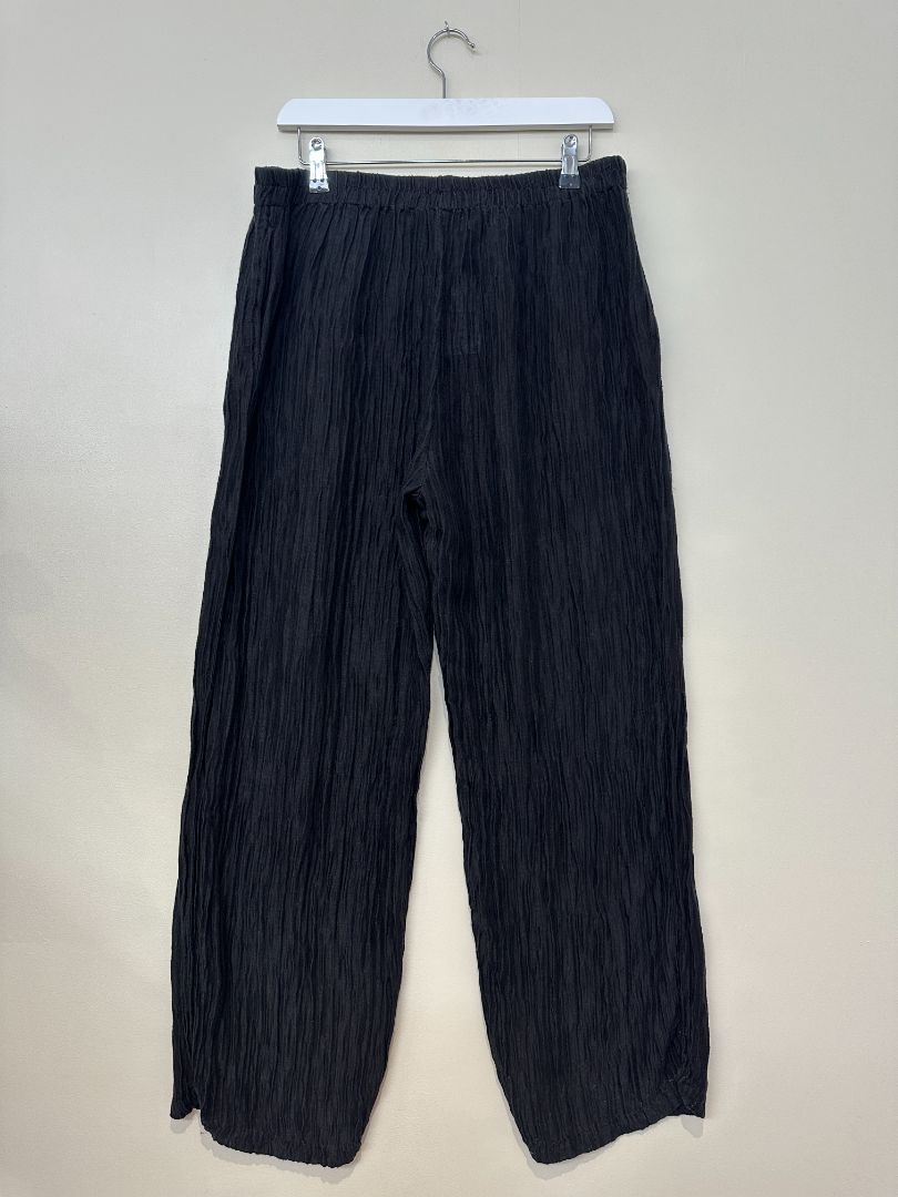 Grizas Black Silk Linen Crinkle Trousers - Size XL