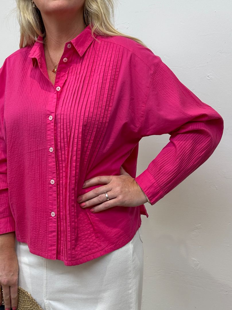 Yacco Marricard Pink Boxy Pintuck Shirt - Size L
