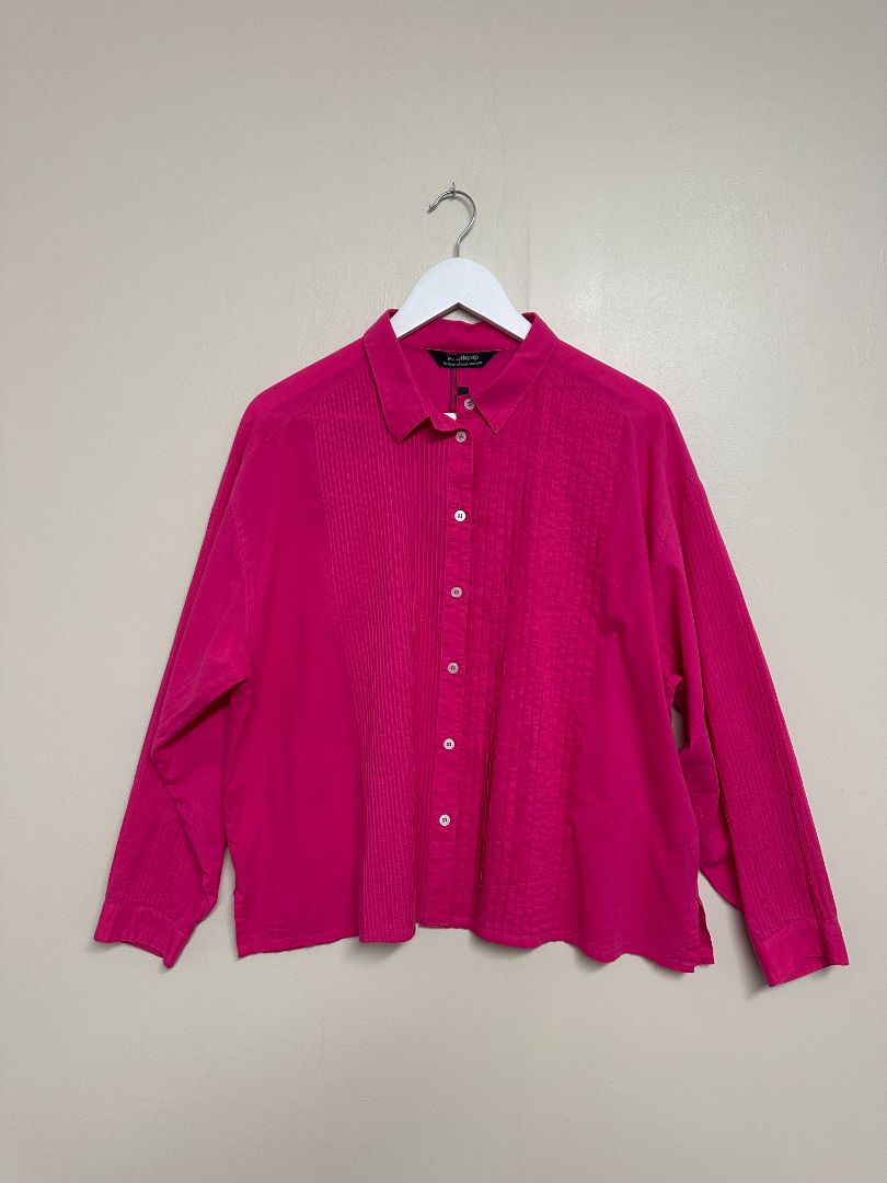Yacco Marricard Pink Boxy Pintuck Shirt - Size L